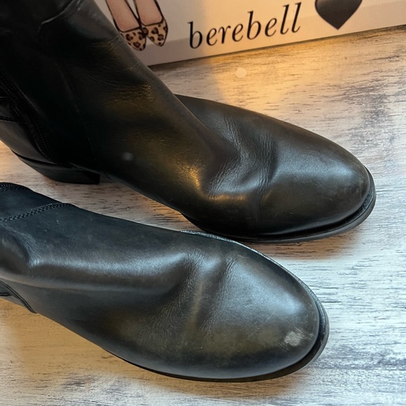 SOLD🤍VINCE CAMUTO knee boots ✨ - Picture 5 of 10